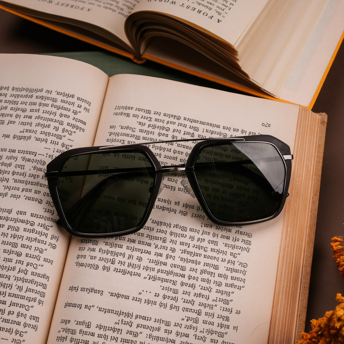 Immagine di Gli Occhiali da Sole del Narratore